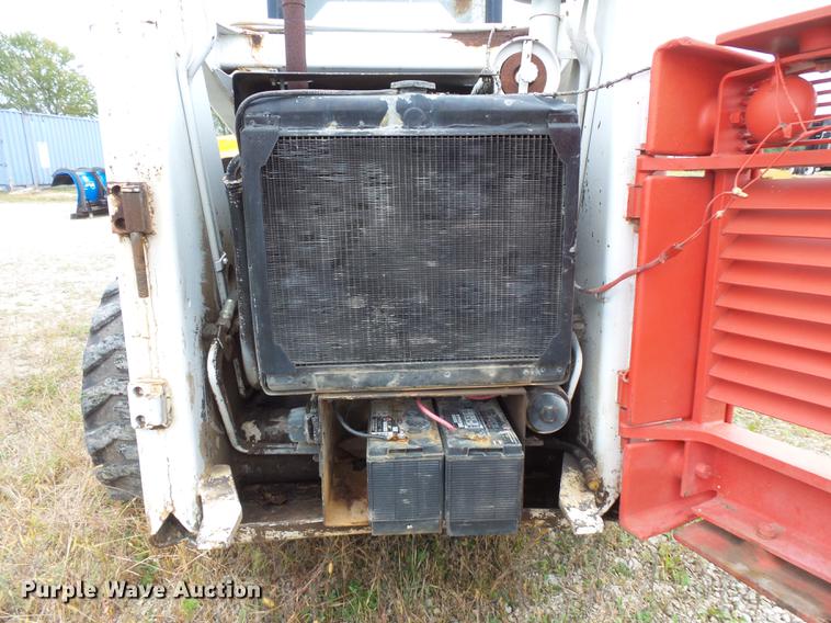 image for item FT9966 1974 Bobcat M970 skid steer