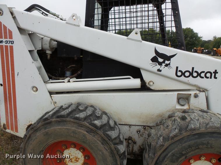 image for item FT9966 1974 Bobcat M970 skid steer