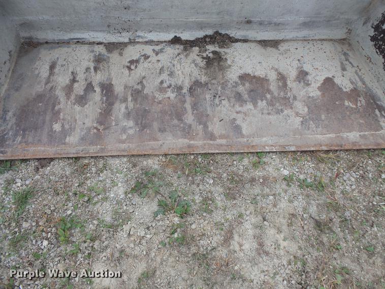 image for item FT9966 1974 Bobcat M970 skid steer