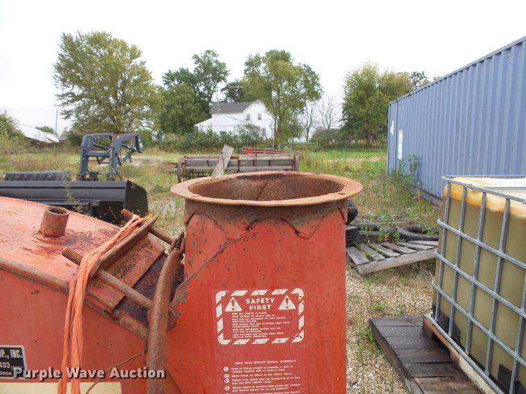 image for item FT9976 Gehl 800 silage blower