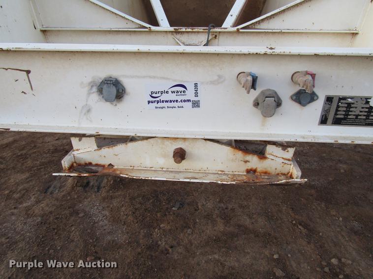 image for item DD4399 2009 Trailblazer bottom dump trailer