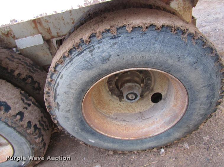 image for item DD4399 2009 Trailblazer bottom dump trailer