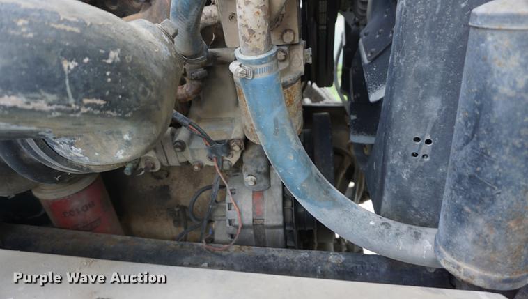 image for item DD6512 1988 Ford LTL9000 semi truck