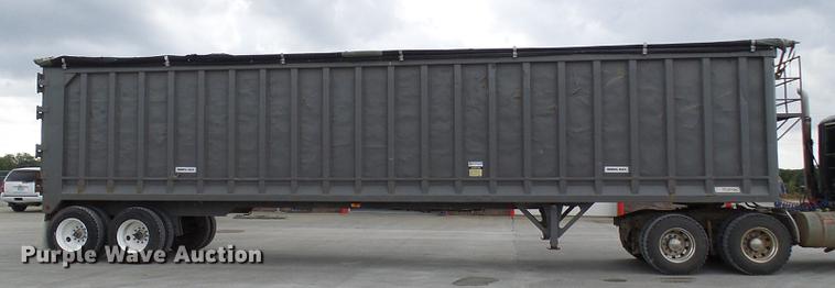 image for item DE5273 2005 Manac 32645000 live bottom trailer
