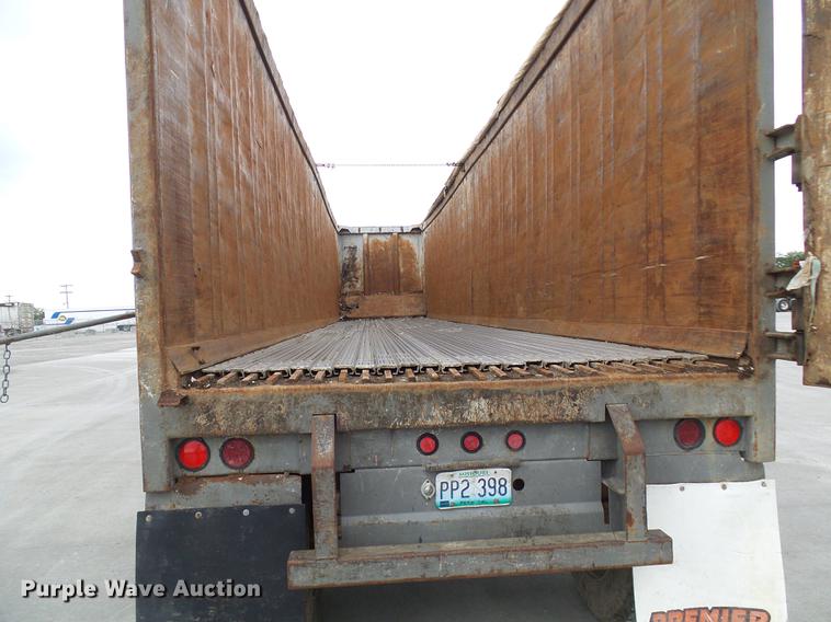 image for item DE5273 2005 Manac 32645000 live bottom trailer