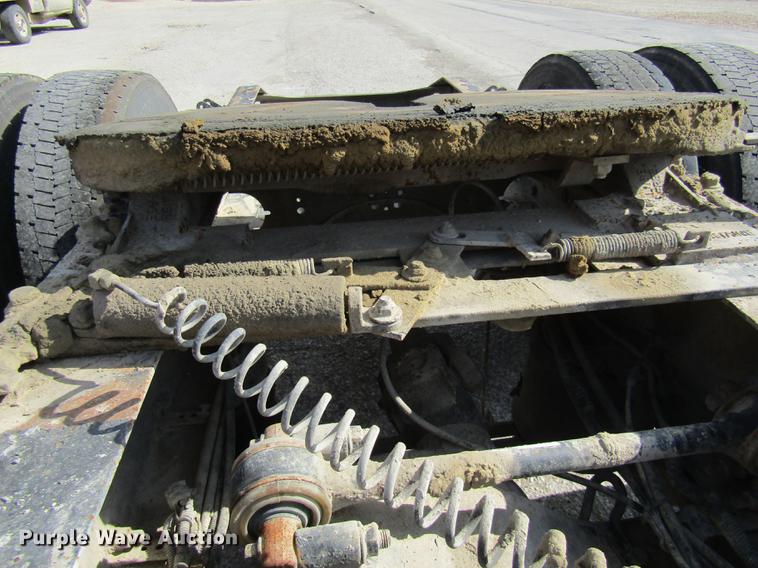 image for item DE5858 2007 Mack CXN613 semi truck