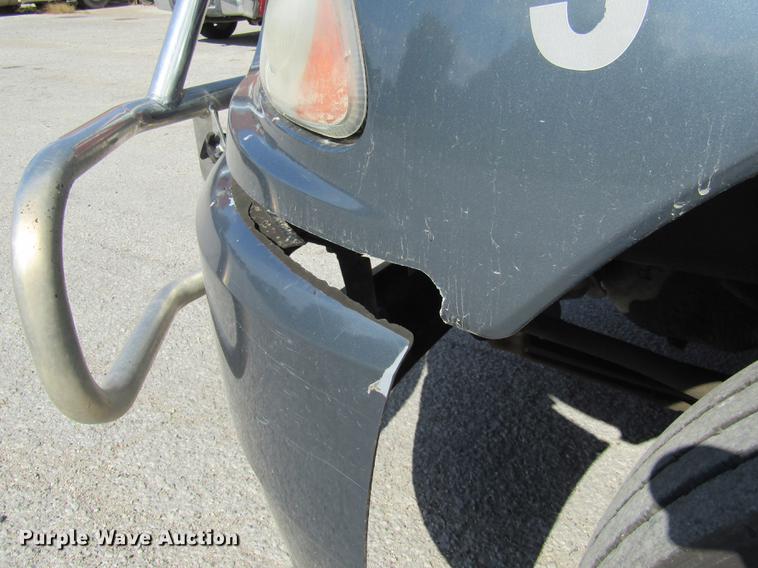 image for item DE5858 2007 Mack CXN613 semi truck