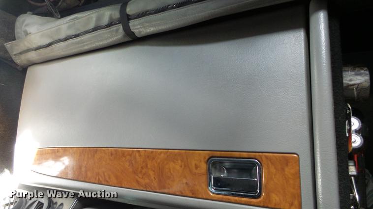 image for item DE7274 2007 Peterbilt 379 semi truck