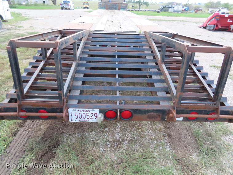 image for item DF1265 1991 Fontaine drop deck equipment trailer