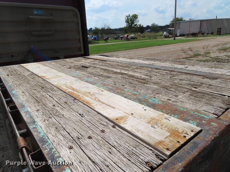 image for item DF1265 1991 Fontaine drop deck equipment trailer