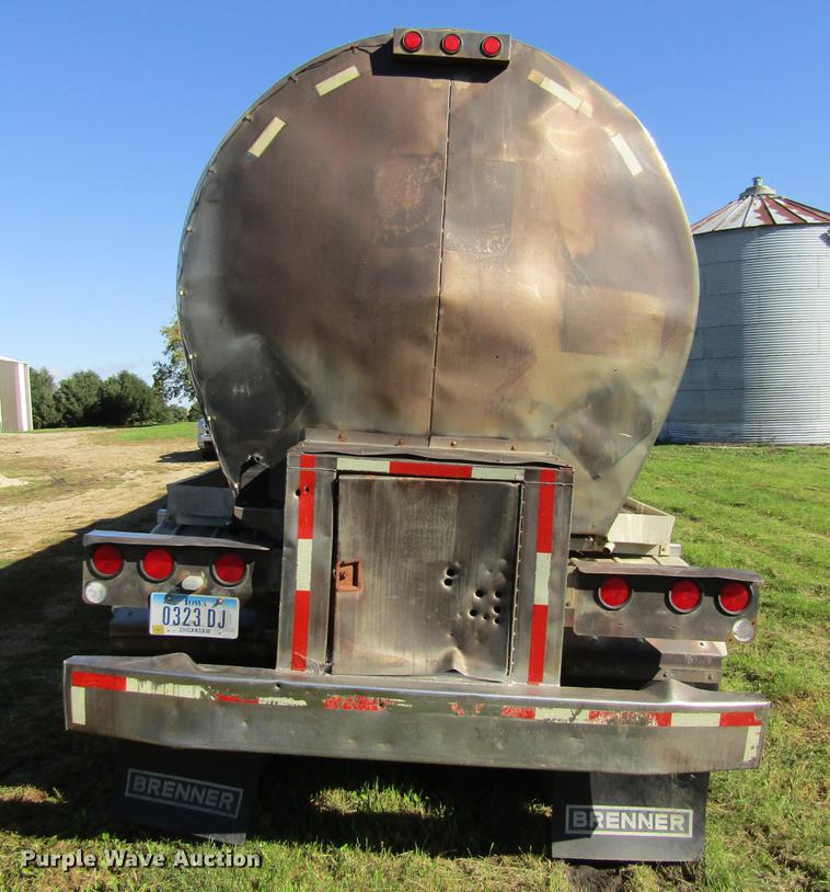 image for item DF3863 1995 Acro tank trailer
