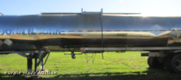 image for item DF3863 1995 Acro tank trailer