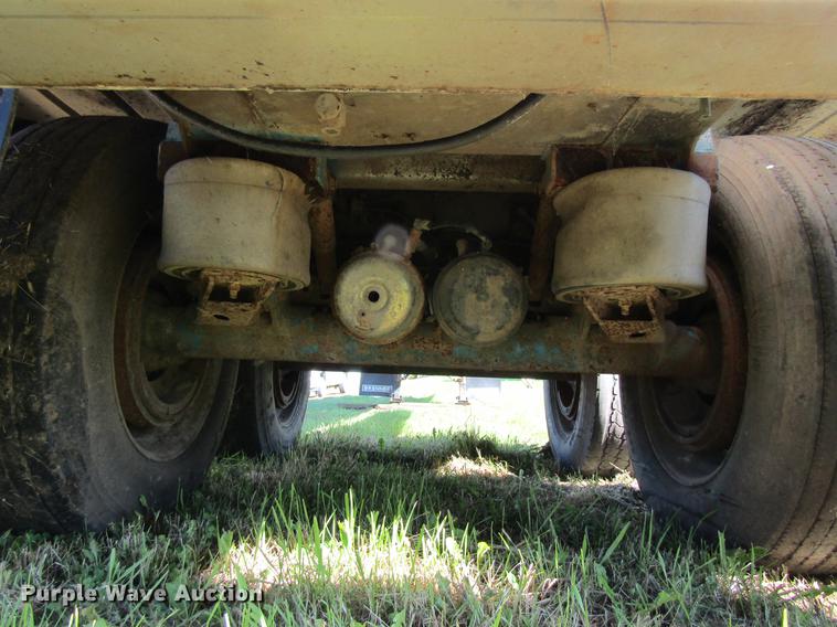 image for item DF3863 1995 Acro tank trailer