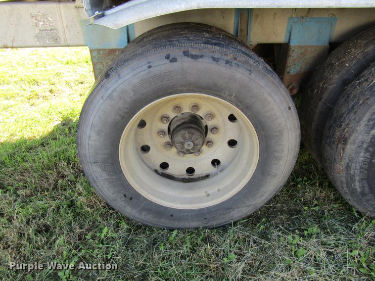 image for item DF3863 1995 Acro tank trailer