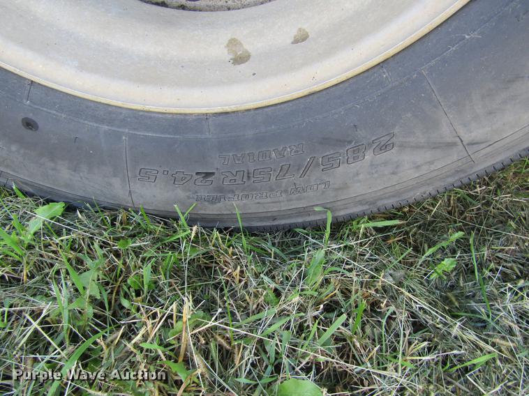 image for item DF3863 1995 Acro tank trailer