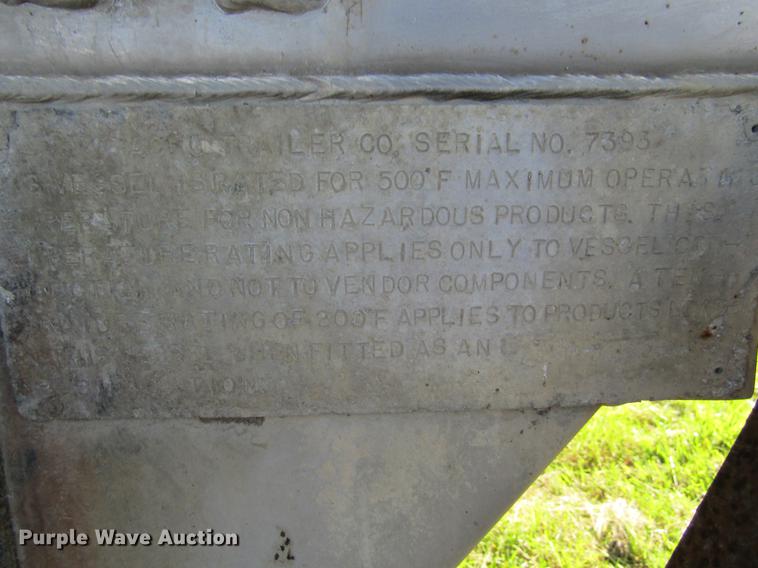 image for item DF3863 1995 Acro tank trailer