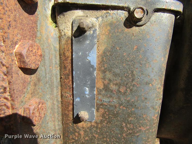 image for item DF3865 1979 Trail Master tank trailer