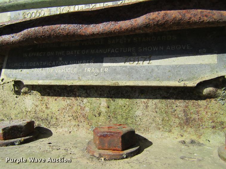 image for item DF3865 1979 Trail Master tank trailer