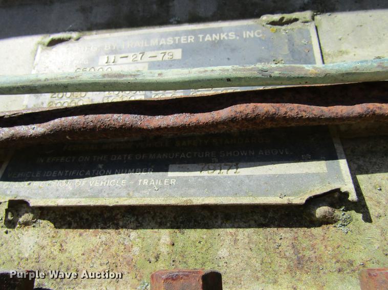 image for item DF3865 1979 Trail Master tank trailer