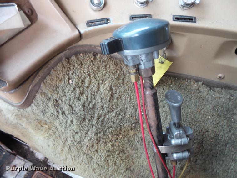 image for item DX9513 1977 Chevrolet Titan semi truck