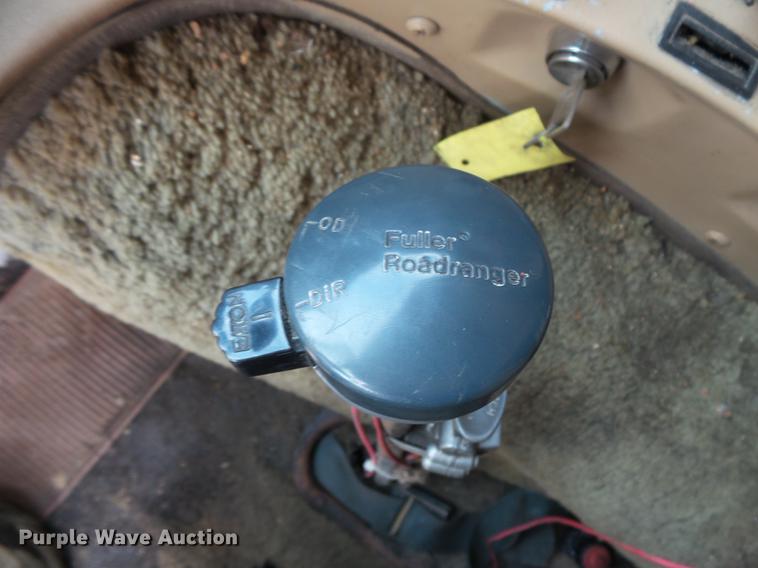 image for item DX9513 1977 Chevrolet Titan semi truck