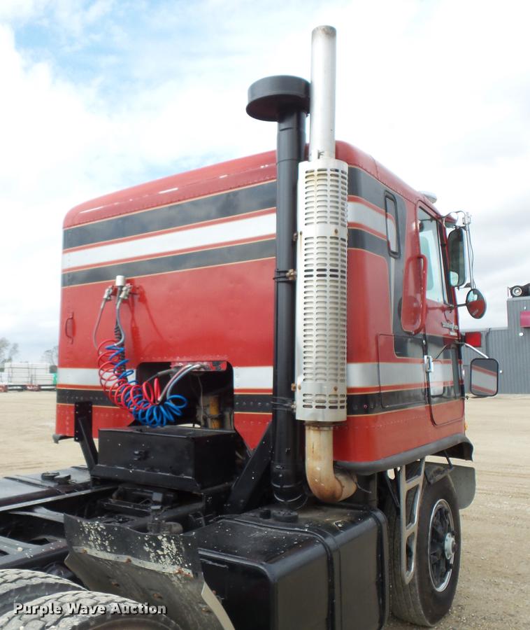 image for item DX9513 1977 Chevrolet Titan semi truck