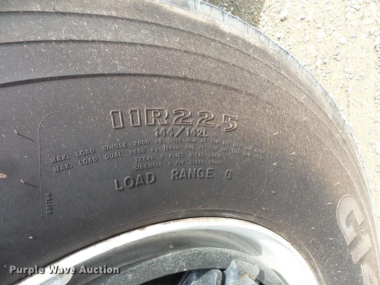 image for item DX9513 1977 Chevrolet Titan semi truck