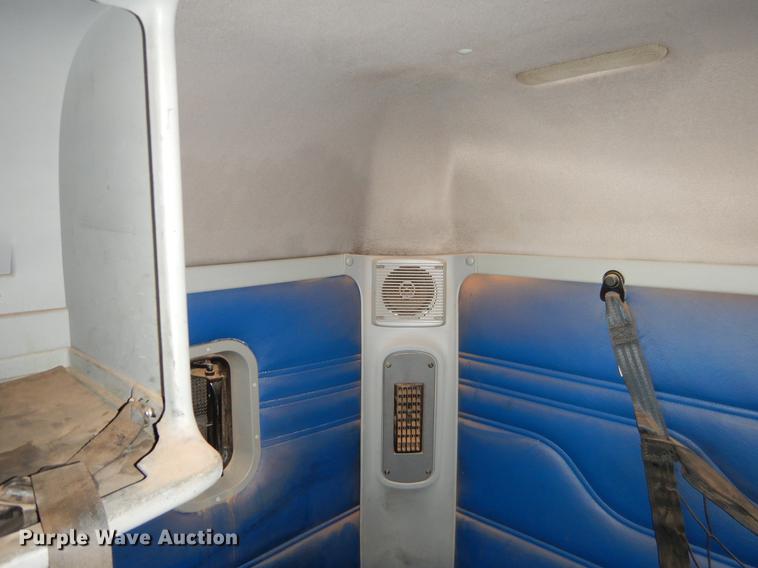 image for item EO9645 2006 Freightliner Columbia semi truck