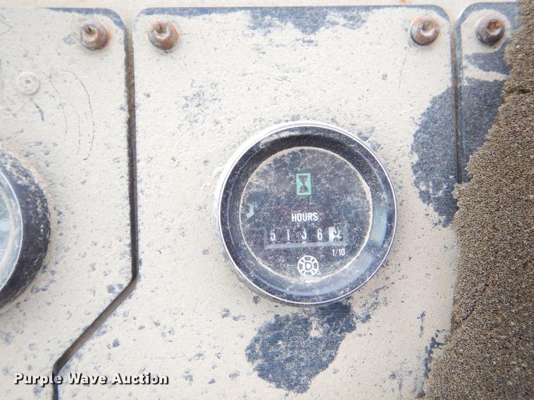 image for item EO9646 1995 Ottawa YT30 yard truck