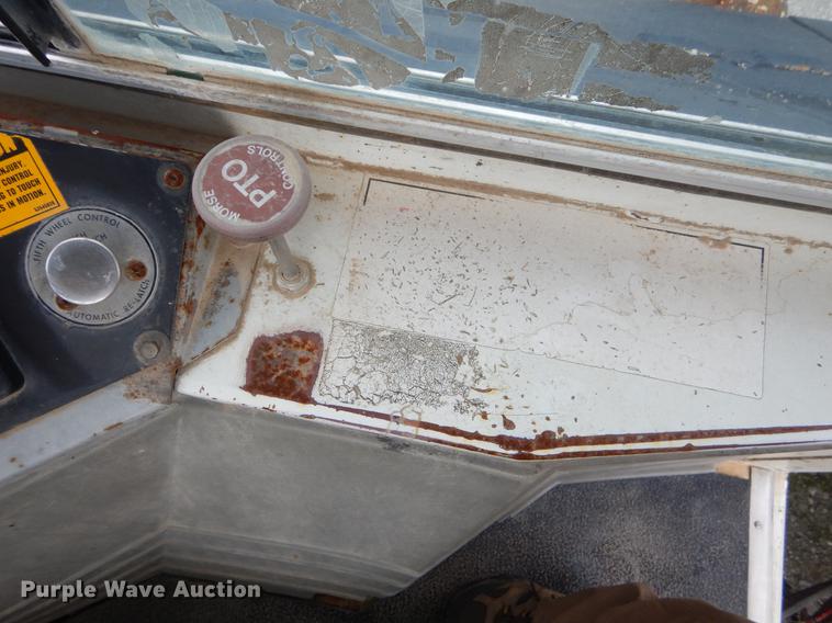 image for item EO9646 1995 Ottawa YT30 yard truck