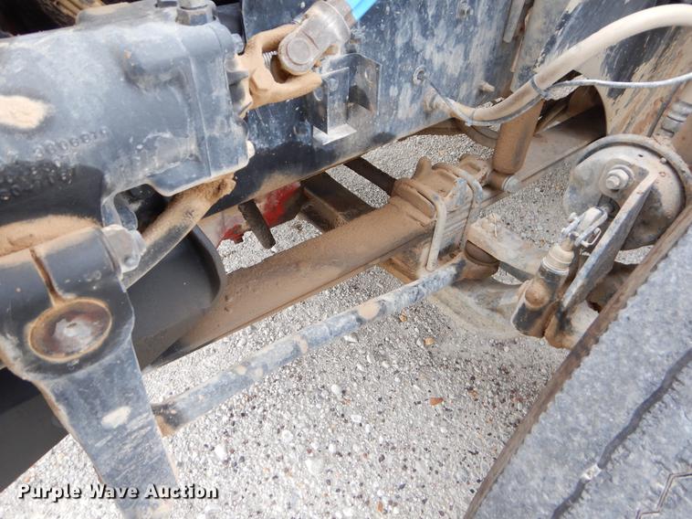 image for item EO9647 2007 International 9400i semi truck