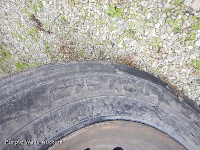 image for item EO9650 2007 International 9400i semi truck