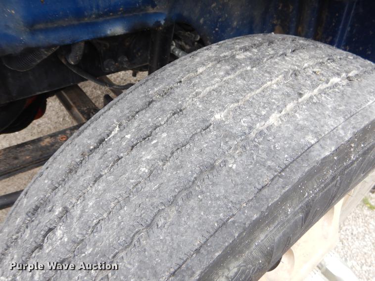 image for item EO9651 2010 International TranStar 8500 semi truck