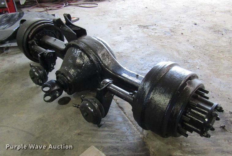 image for item FI9510 Spicer rear end