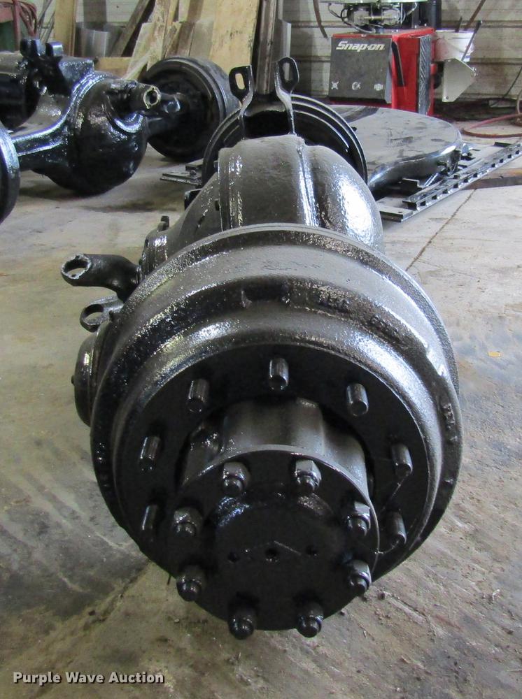 image for item FI9510 Spicer rear end