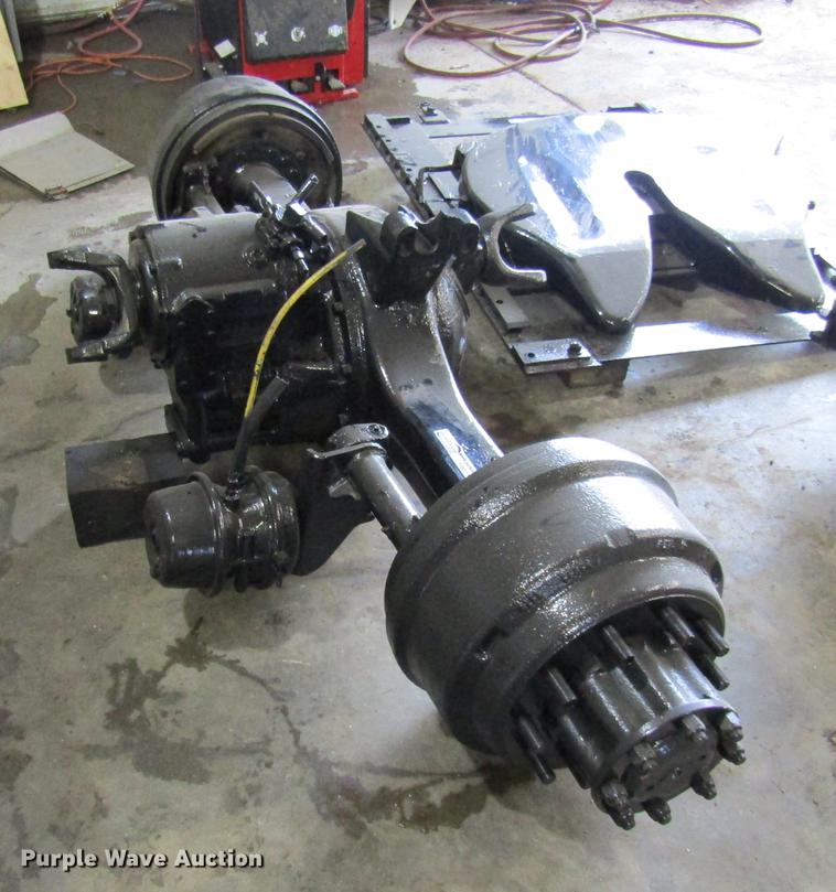 image for item FI9511 Spicer drive axle