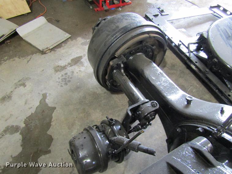 image for item FI9511 Spicer drive axle