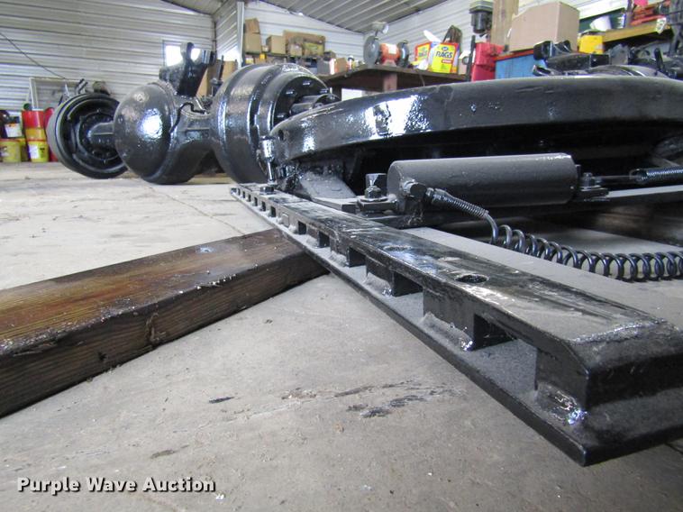 image for item FI9512 Air operated sliding fifth wheel plate