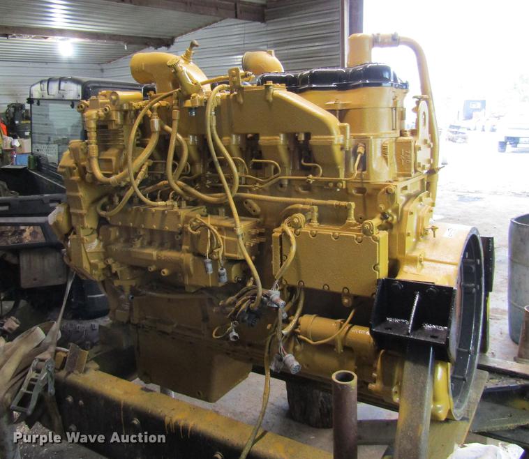 image for item FI9513 Caterpillar 3406B 14.6L six cylinder diesel engine