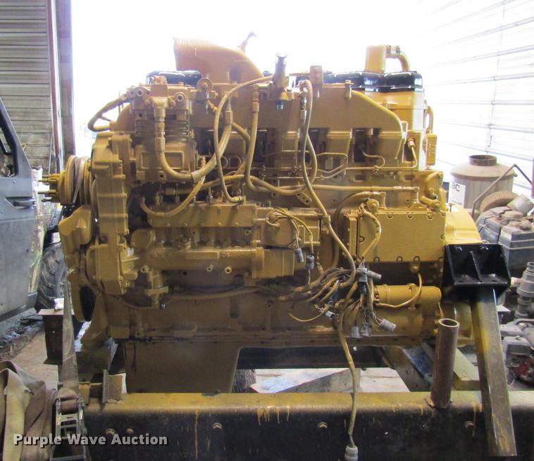 image for item FI9513 Caterpillar 3406B 14.6L six cylinder diesel engine