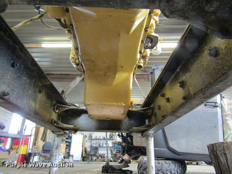 image for item FI9513 Caterpillar 3406B 14.6L six cylinder diesel engine