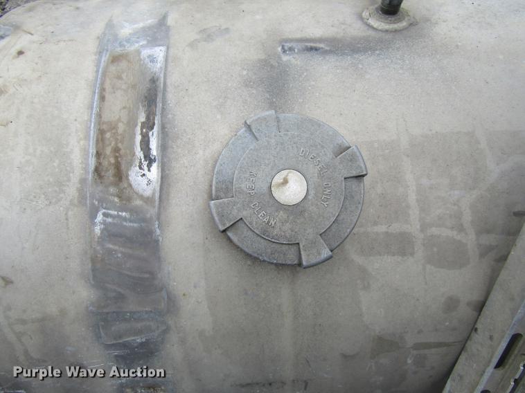 image for item FI9514 (2) Snyder Tank Corp fuel tanks