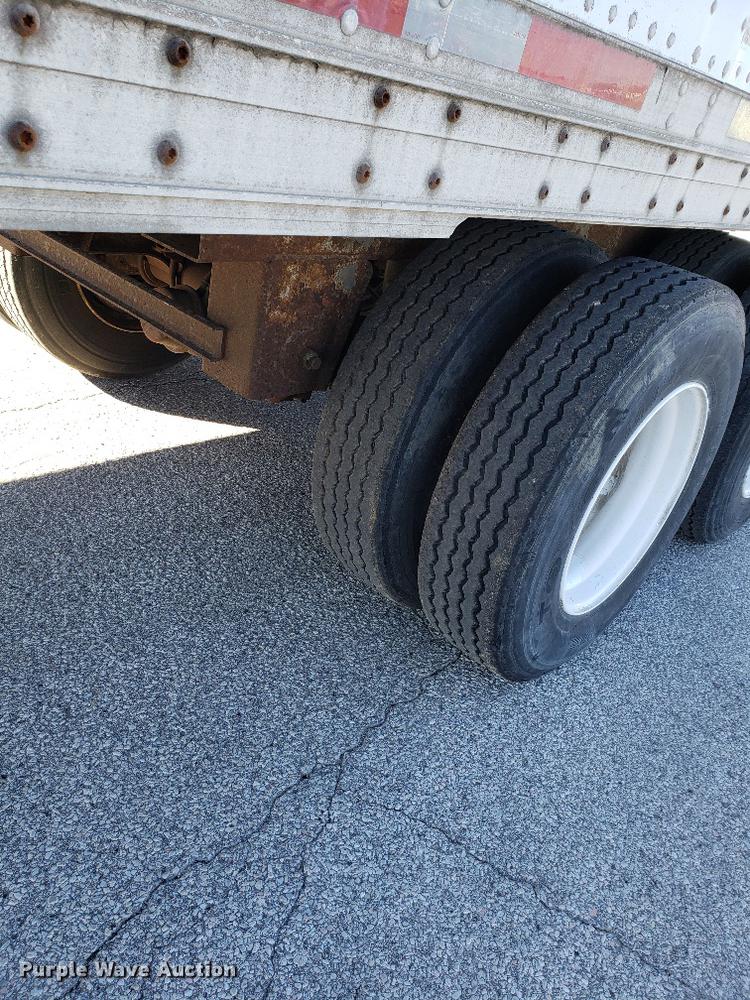 image for item G1359 1995 Wabash dry van trailer