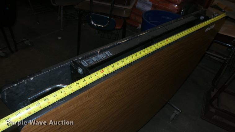 image for item AM9033 (2) Midwest folding round tables