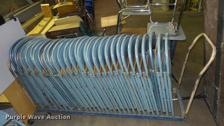 image for item AM9036 Approximately 32 folding chairs