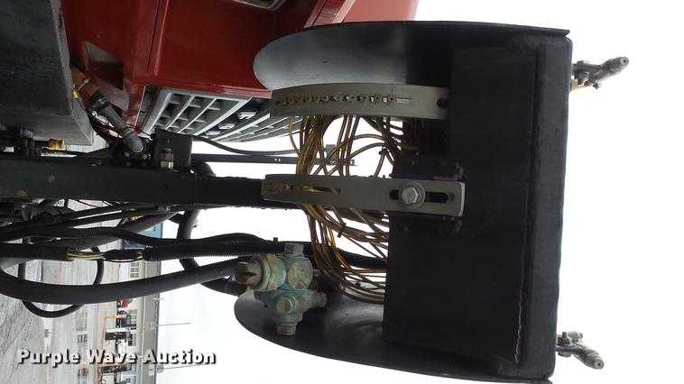 image for item AM9097 1982 Ford F700 tank truck