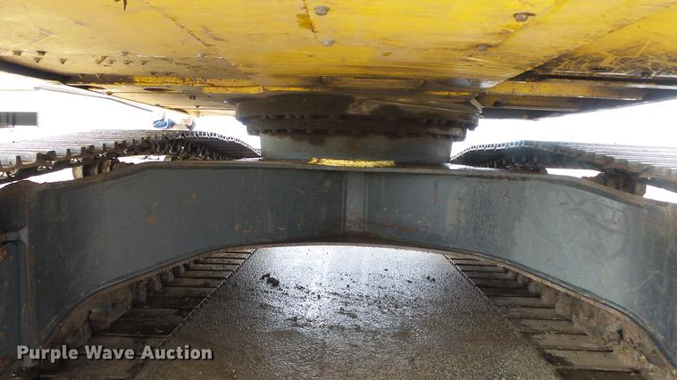 image for item AM9098 2003 Komatsu PC200LC-7L excavator