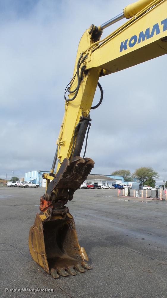 image for item AM9098 2003 Komatsu PC200LC-7L excavator