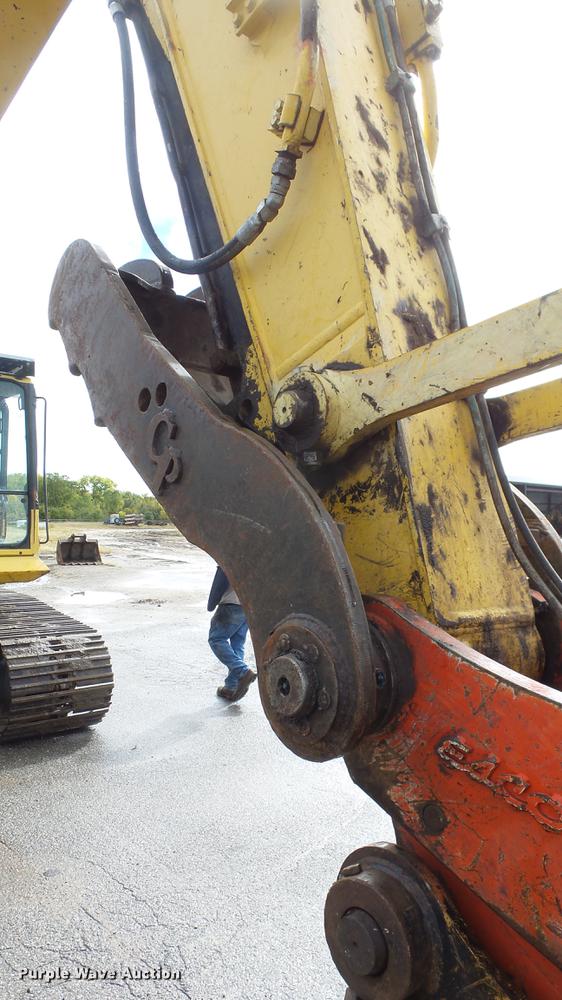 image for item AM9098 2003 Komatsu PC200LC-7L excavator