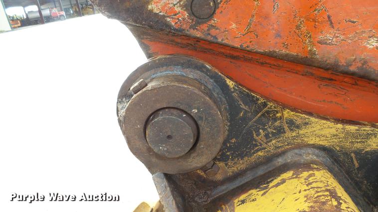 image for item AM9098 2003 Komatsu PC200LC-7L excavator